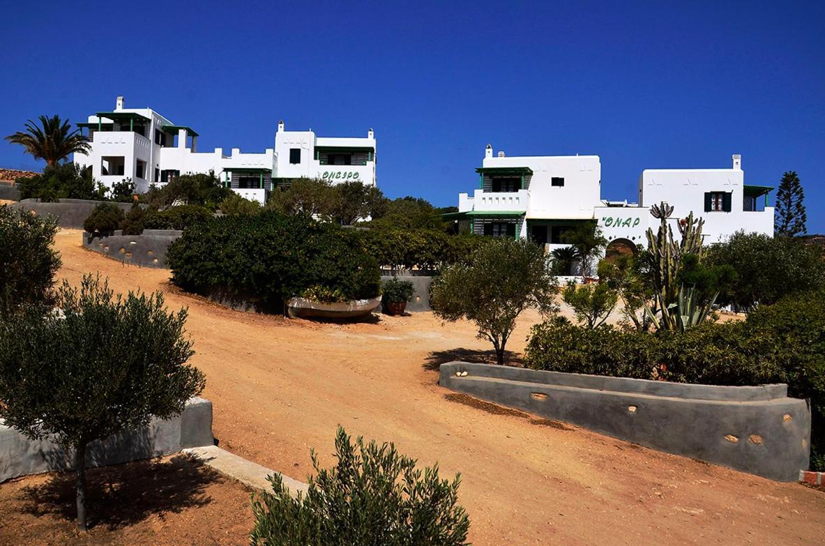 Onar Studios Koufonisia Buitenkant foto