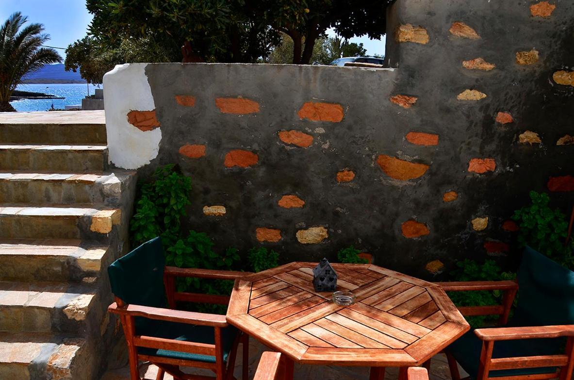 Onar Studios Koufonisia Buitenkant foto