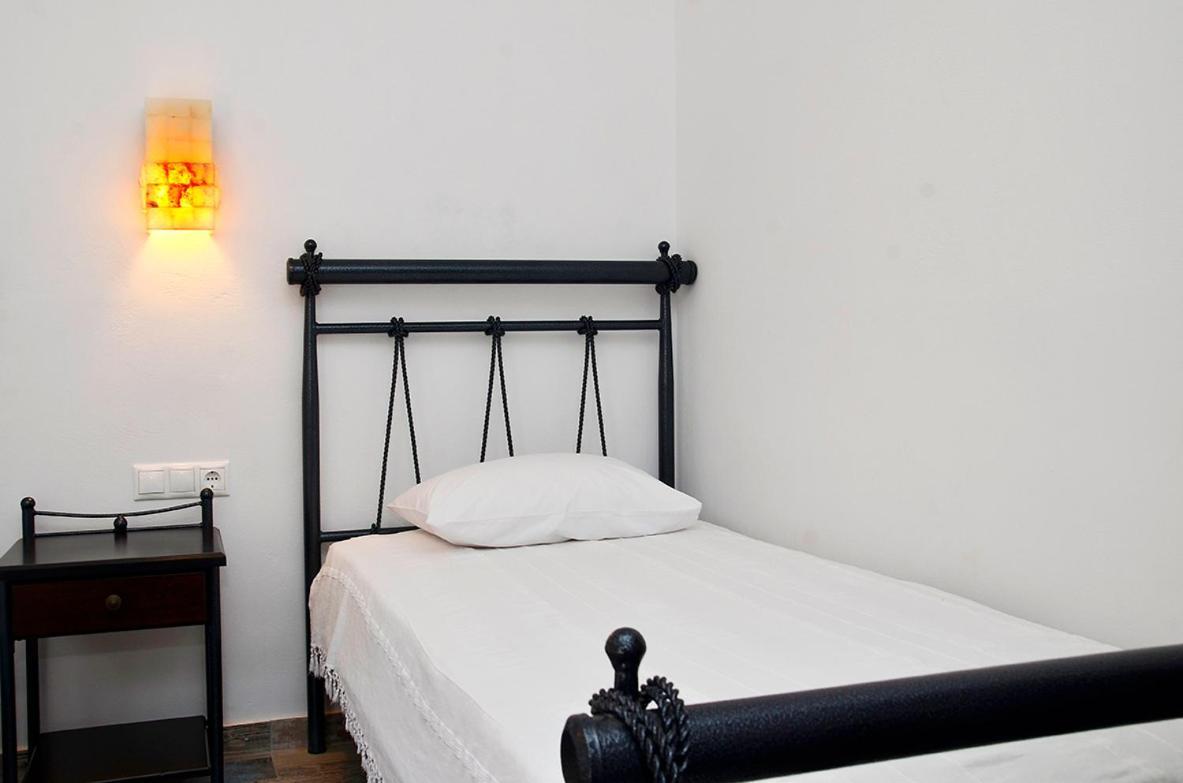 Onar Studios Koufonisia Buitenkant foto