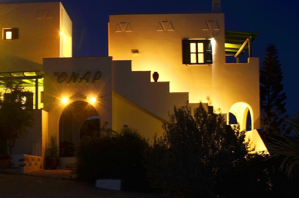 Onar Studios Koufonisia Buitenkant foto