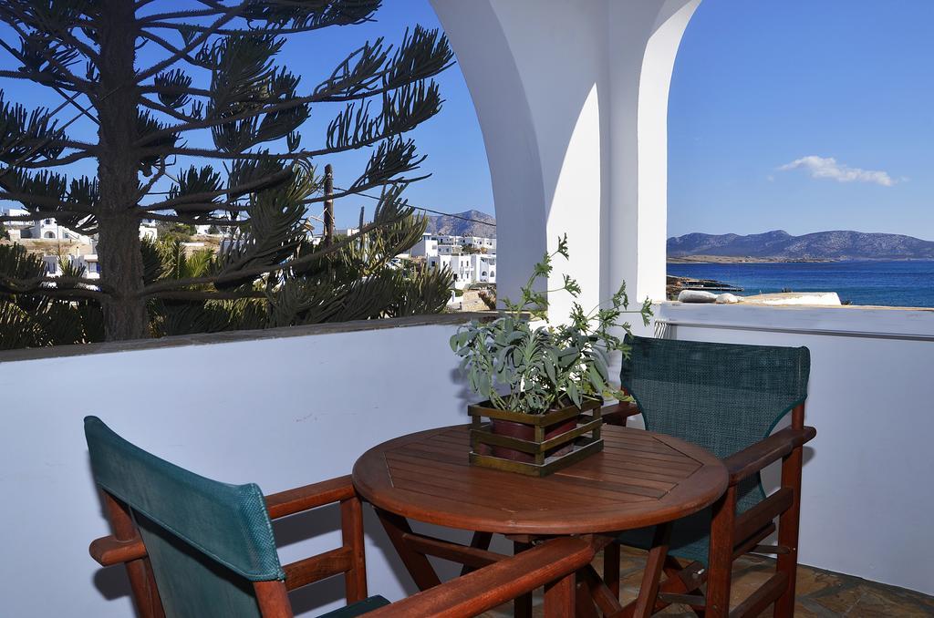 Onar Studios Koufonisia Buitenkant foto